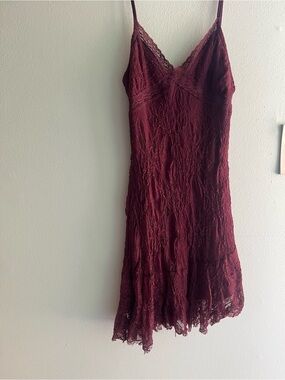 Pull&Bear Burgundy Lace Midi Slip Dress